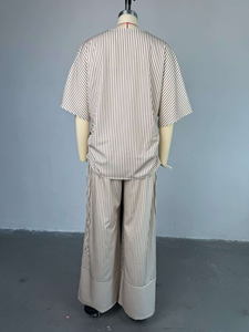 Conjunto de Ropa de Verano Moderno HK72391 para Mujer, Informal, Holgado, con Cuello en V, Top de Manga Corta a Rayas + Pantalones Anchos de Pierna, Conjunto de Dos Piezas - Product Image 6