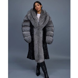 <span class=keywords><strong>Cappotto</strong></span> Trench RXFurs da <span class=keywords><strong>Uomo</strong></span> in Vera Pelliccia di <span class=keywords><strong>Visone</strong></span> con Maniche e Collo a Scialle in Vera Pelliccia di Volpe Argentata - Product Image 6