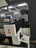Machine de découpe laser fibre 6KW pour tubes et plaques 4020, entièrement fermée, avec découpeur laser intégré pour tubes et tôles et rotatif de 6m
