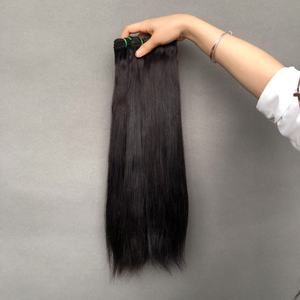 KSWIGS – Tissage de cheveux humains 100 % vierges Remy, alignés sur les cuticules, doux et lisses, directement de l'usine, pour salons et grossistes - Product Image 1