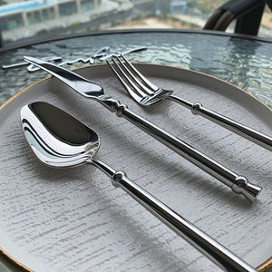 DF BC Fashion Nuevo Juego de Cubiertos de Acero Inoxidable con Mango Martillado Especial: Cuchillo de Mesa, Cuchillo para Carne, Tenedores de Mesa, Tenedores para Postre, Personalizado - Product Image 3