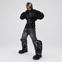 Pantalon de streetwear pour homme DiZNEW personnalisé, déstructuré, style exosquelette, en denim baggy effet ballon, enduit de cire, style cyber goth