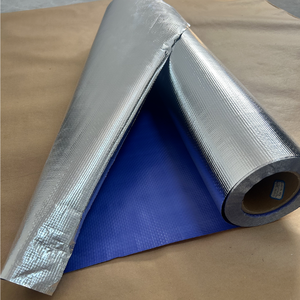 Papel de aluminio de doble cara de grado resistente al fuego reforzado con capa inferior de <span class=keywords><strong>aislamiento</strong></span> de tela tejida utilizada debajo de la <span class=keywords><strong>cubierta</strong></span> del techo - Product Image 5