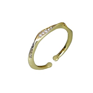 Anello con motivo a stella, anello minimalista da indossare tutti i giorni - Product Image 1