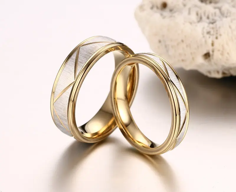 Gold-color Wedding Bs Rings Amor Matte Finish Anéis De Aço Inoxidável Mulheres Homens Rhombus Jewelry