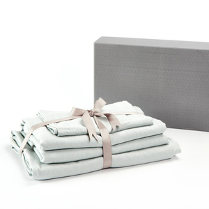 Collection de literie 4 pièces en lin belge 100% doux et respirant, comprenant une housse de couette, une drap et des taies d'oreiller - Product Image 1