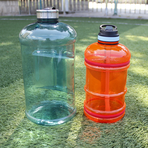 Borraccia a tenuta stagna senza BPA con cannuccia segnatempo per garantire di bere abbastanza <span class=keywords><strong>acqua</strong></span> per tutto <span class=keywords><strong>il</strong></span> giorno per <span class=keywords><strong>il</strong></span> Fitness - Product Image 4