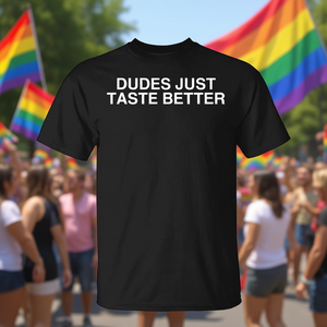 Camiseta con meme de Orgullo Gay LGBTQ: Los chicos simplemente tienen mejor sabor - Product Image 3
