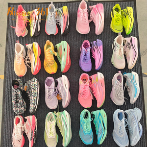 361 Degrees Sports : Liquidation de chaussures de course en gros pour femmes, incluant des modèles de qualité A pour le tennis en gros - Product Image 1