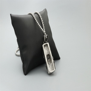 Yunnique Collar con colgante de tronco de árbol con insecto, plata tibetana, joyería de moda unisex, regalo - Product Image 3