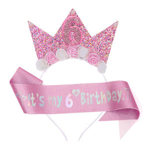 Conjunto <span class=keywords><strong>de</strong></span> Banda <span class=keywords><strong>de</strong></span> Cumpleaños Rosa con <span class=keywords><strong>la</strong></span> Frase 'Es <span class=keywords><strong>Mi</strong></span> Cumpleaños' y Diadema con Corona Brillante para Niñas <span class=keywords><strong>de</strong></span> 1 a 13 Años - Product Image 1