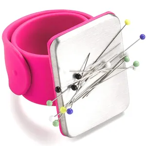 Coussin magnétique à coudre en silicone pour poignet et aiguille, coussin de rangement pour bracelet, 5 couleurs - Product Image 1