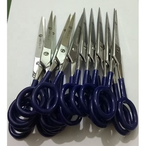 Ciseaux de coiffure professionnels Supercut J2 en acier inoxydable japonais pour droitiers, lame droite et affûtée pour la coupe et l'effilage des cheveux - Product Image 4