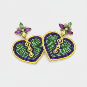 Primum Boucles d'oreilles perlées en coeur Mardi Gras de haute qualité à la mode Nouveau design en jaune/violet/vert pour les fêtes du Mardi Gras - Product Image 1