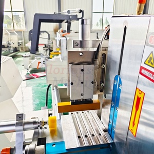 Máquina de corte de tubos y perfiles de aluminio CNC de <span class=keywords><strong>doble</strong></span> cabezal con pantalla digital y sierra ingletadora de plástico - Product Image 3