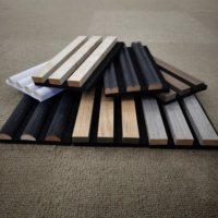 Échantillons de panneaux acoustiques en bois flexible courbé, panneaux muraux 3D insonorisants pour la décoration de piliers ronds et de murs cintrés