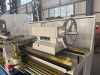 Tour à métaux industriel manuel CW6163 11kW, alésage de broche 104mm pour le filetage et le tournage de brides d'arbre