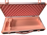 Scatola di Stoccaggio per Tastiera in Lega di Alluminio Rosa Resistente a Strisce - Custodia Protettiva Portatile con Dimensioni Personalizzabili per Tastiera da Gaming