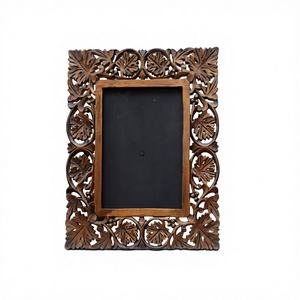 Marco de Fotos de Madera de 4x6 Pulgadas con Diseño de Hojas Antiguas, Artesanía India - Product Image 1