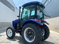 Motoculteur rotatif à quatre roues pouvant être associé à un tracteur agricole à roues de 130 chevaux pour un choix personnalisé
