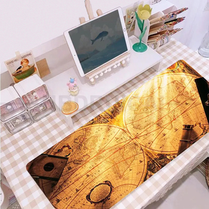 Vente en gros tapis de souris design <span class=keywords><strong>carte</strong></span> <span class=keywords><strong>du</strong></span> <span class=keywords><strong>monde</strong></span> tapis de souris de jeu avec chargeur sans fil blanc noir RGB grand tapis de souris fabricant - Product Image 6