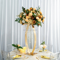 Centre de Table Floral Or Haut de Gamme pour Décoration de Mariage