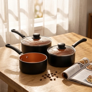 Casserole à fond en aluminium avec couvercle et poignée - Product Image 4
