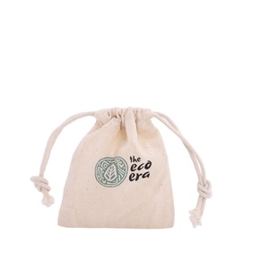 Bolsa de Regalo Pequeña de Algodón Calico Reciclable con Cordón y Logotipo Personalizado - Product Image 5