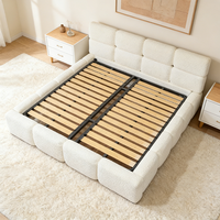 Lit rembourré en sherpa de style minimaliste nordique, confortable et crémeux, avec espace de rangement, adapté aux appartements, polyvalent