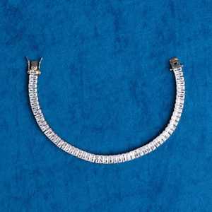 Fine 925 Sterling Silver Cuban Link Bracelet With Lab Grown Moissanite Diamond Smooth Finish Jewelry - Product Image 1