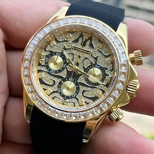 Montre mécanique lumineuse avec boîtier en acier inoxydable de 39,5 mm, verre saphir, cadran en diamant, mouvement mécanique, bracelet de 22 mm, affichage à aiguilles CHARM - Product Image 4