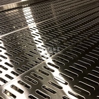 Grillage perforé en acier inoxydable 304 durable avec soudure – Léger et personnalisable pour usage intérieur/extérieur