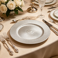 Assiettes de présentation contemporaines de 13 pouces personnalisables pour les fournitures de fête et les services de table