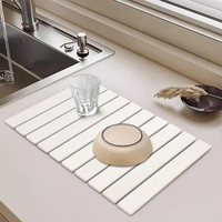 Nouveau tapis de séchage pliable en pierre de diatomée super absorbante à séchage rapide pour comptoir de cuisine et vaisselle