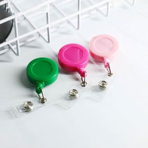 Porte-badge rétractable personnalisé avec logo pour étudiants et professionnels de la santé, clips métalliques rotatifs à 360 degrés, couleur personnalisée, impression sérigraphique Heada - Product Image 4