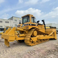 Bulldozer sur chenilles CAT D8R d'occasion en stock, machine d'origine prête à l'emploi, outils de travail personnalisables, prix compétitif, faible nombre d'heures de fonctionnement