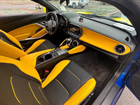 Modification et amélioration personnalisées de l'intérieur, housses de siège de luxe sur mesure, adaptées au modèle Camaro Bumblebee
