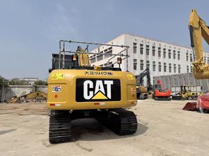 รถขุดขนาดกลาง CAT 320D มือสอง ผ่านการทดสอบอย่างละเอียด เครื่องยนต์ C6.4 ของแท้ ไม่มีการปรับปรุงใหม่ที่สำคัญ มีจำหน่ายที่ลานจัดเก็บเซี่ยงไฮ้ พร้อมจัดส่งทั่วโลก - Product Image 3