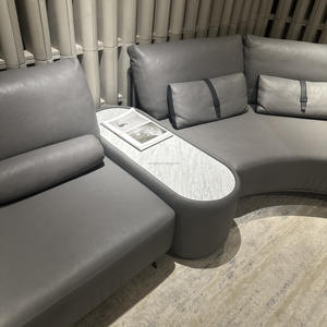 Set di Divani Curvi in Pelle Italiana di Lusso con Tavolino in Marmo, Divano Componibile Moderno, Divano a 7 Posti - Product Image 5