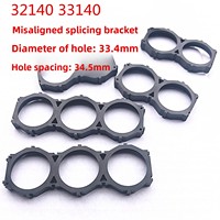 Soporte de ensamblaje de batería de litio C33 32140 33140 con aislamiento ABS y empalme desalineado, fabricado en China.