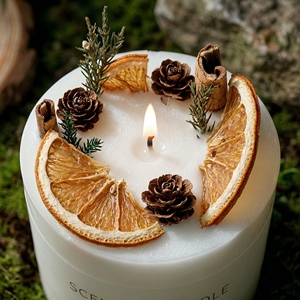 Hot Selling Flower Aromatherapy Vanilla Dried Flower Soy Wax Scented <b>Candle</b> With Glass Jar Gift Box - Product Image 5