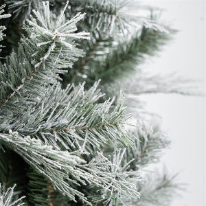 Árbol de Navidad de Lujo de 6/7.5 Pies, Totalmente de PE, Estilo 2024, con Certificación CE ROHS - Product Image 3
