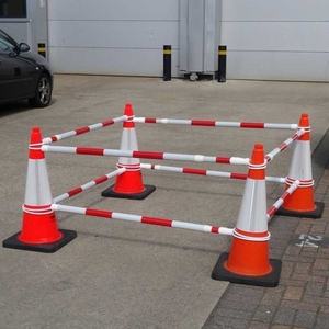 Son derece görünür siyah ve sarı yol güvenliği koni çubukları trafik park PVC plastik PC malzeme konileri etkili yol güvenliği için - Product Image 6