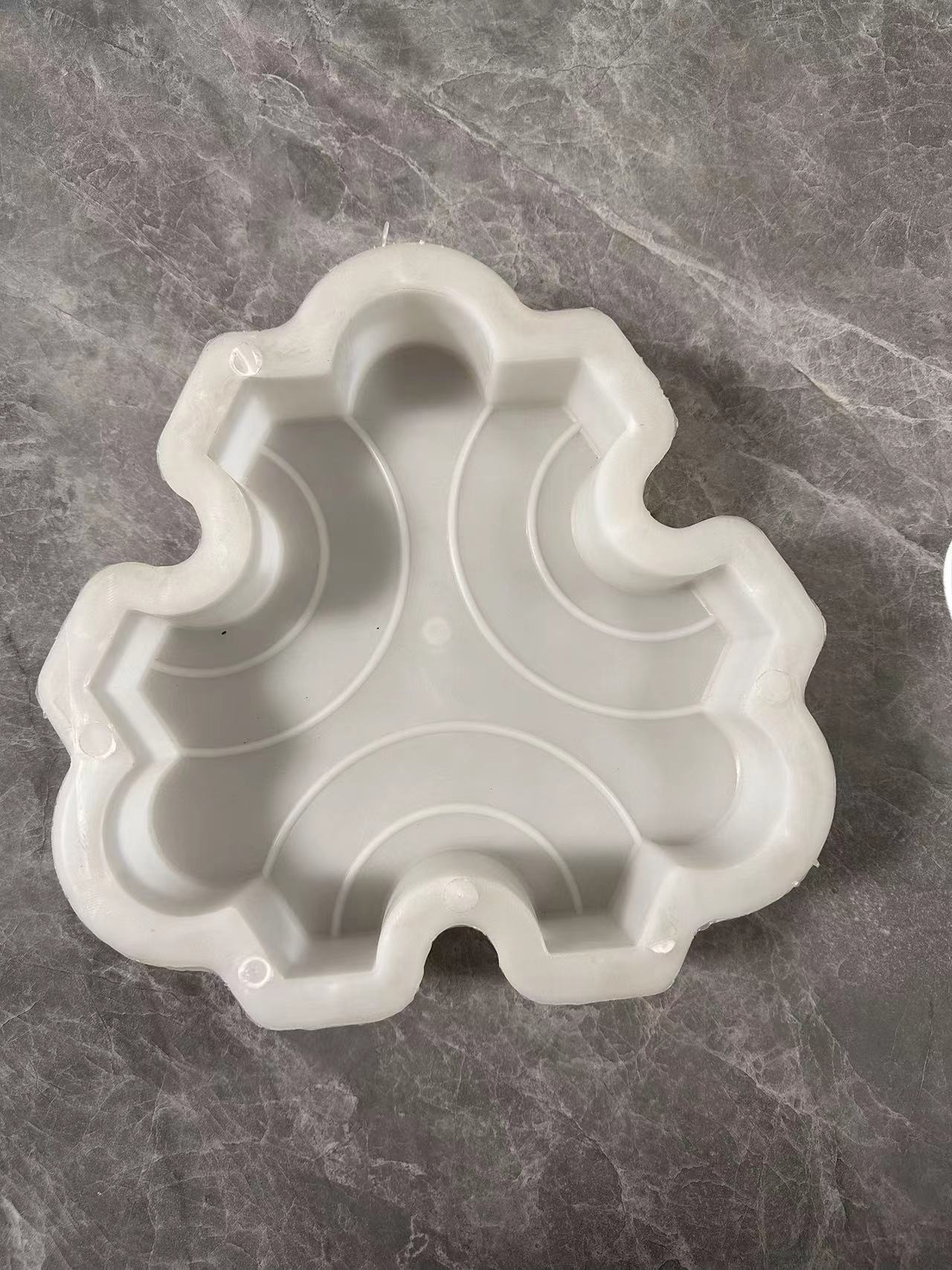 30*30*5cm
