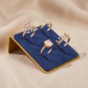 Expositor de Lujo para Anillos con Cierre de Hebilla de 4 Dígitos, Muestra para Escaparate de Joyería, Accesorios para Fotografía - Product Image 5