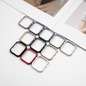 Funda protectora de parachoques con marco de Metal de aluminio de lujo para <span class=keywords><strong>Apple</strong></span> <span class=keywords><strong>Watch</strong></span> Ultra 49mm S10 9 <span class=keywords><strong>SE</strong></span> 5 8 7 45MM 41MM 42NM relojes inteligentes - Product Image 4