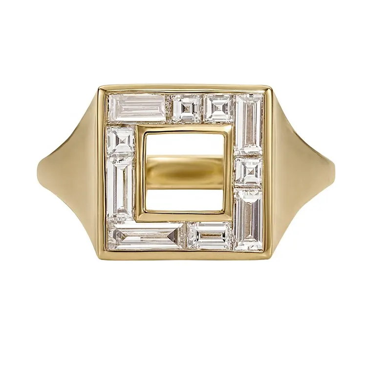 Anello in titanio con cristallo Baguette delicato a forma quadrata in acciaio inossidabile placcato oro 14k 18k
