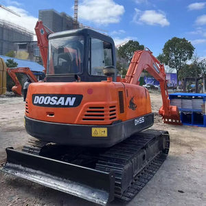 Miniexcavadora Usada Doosan DH55 de 5.5 Toneladas con Motor, Caja de Cambios, Engranajes y Rodamientos Originales, Bomba Hidráulica y Motor PLC - Product Image 2
