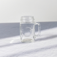 Usine Vente Chaude 35ml Portable Jus Vin Bière Vodka Café Bouteille Mini Mason Jar Avec Poignée et Couvercle À Vis