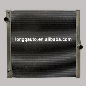 17117585036 genuino serbatoio di <span class=keywords><strong>acqua</strong></span> del radiatore per <span class=keywords><strong>BMW</strong></span> X5 E70 17117533471 17117537103 17117571987 17117572739 - Product Image 3